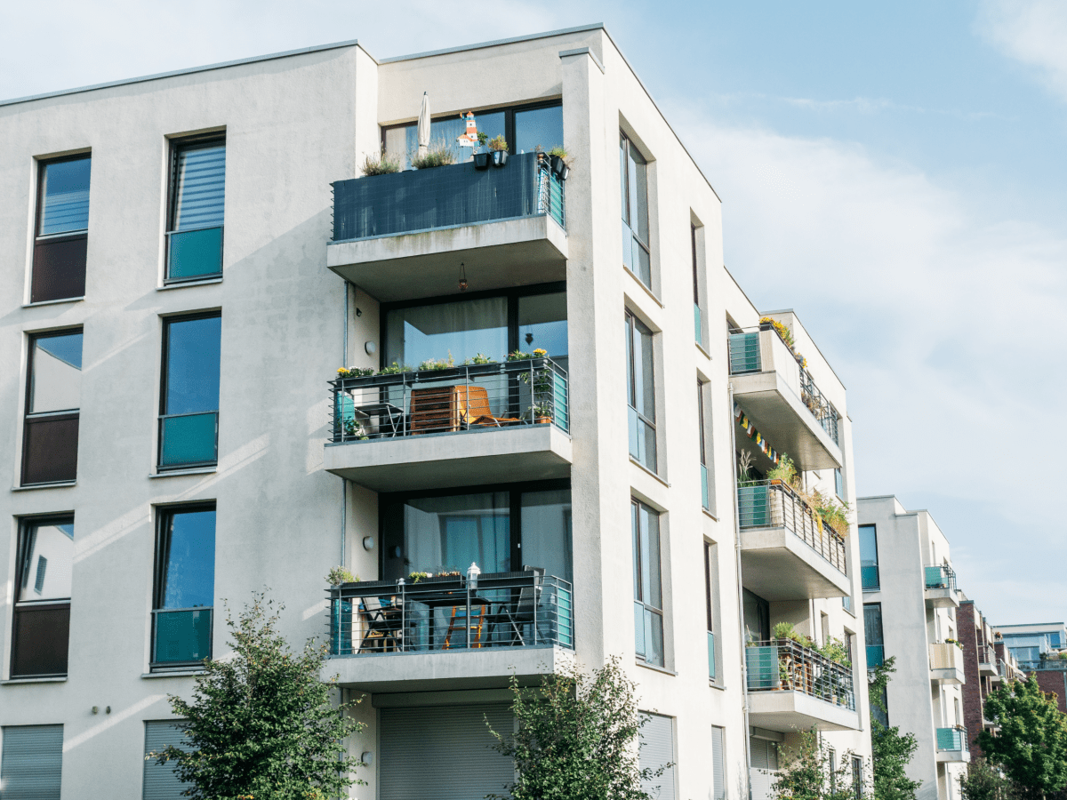 10 Things to Consider When Comparing Apartments (Template&nbsp;Included)